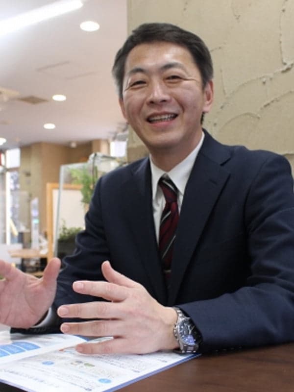 田岡 浩一郎