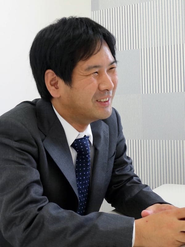 前場 俊輔